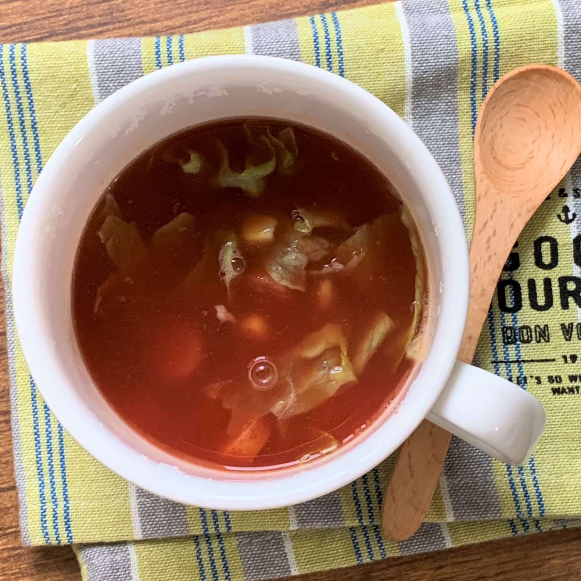 レンジで簡単☆カップトマトスープ　ポリラップ　レシピ