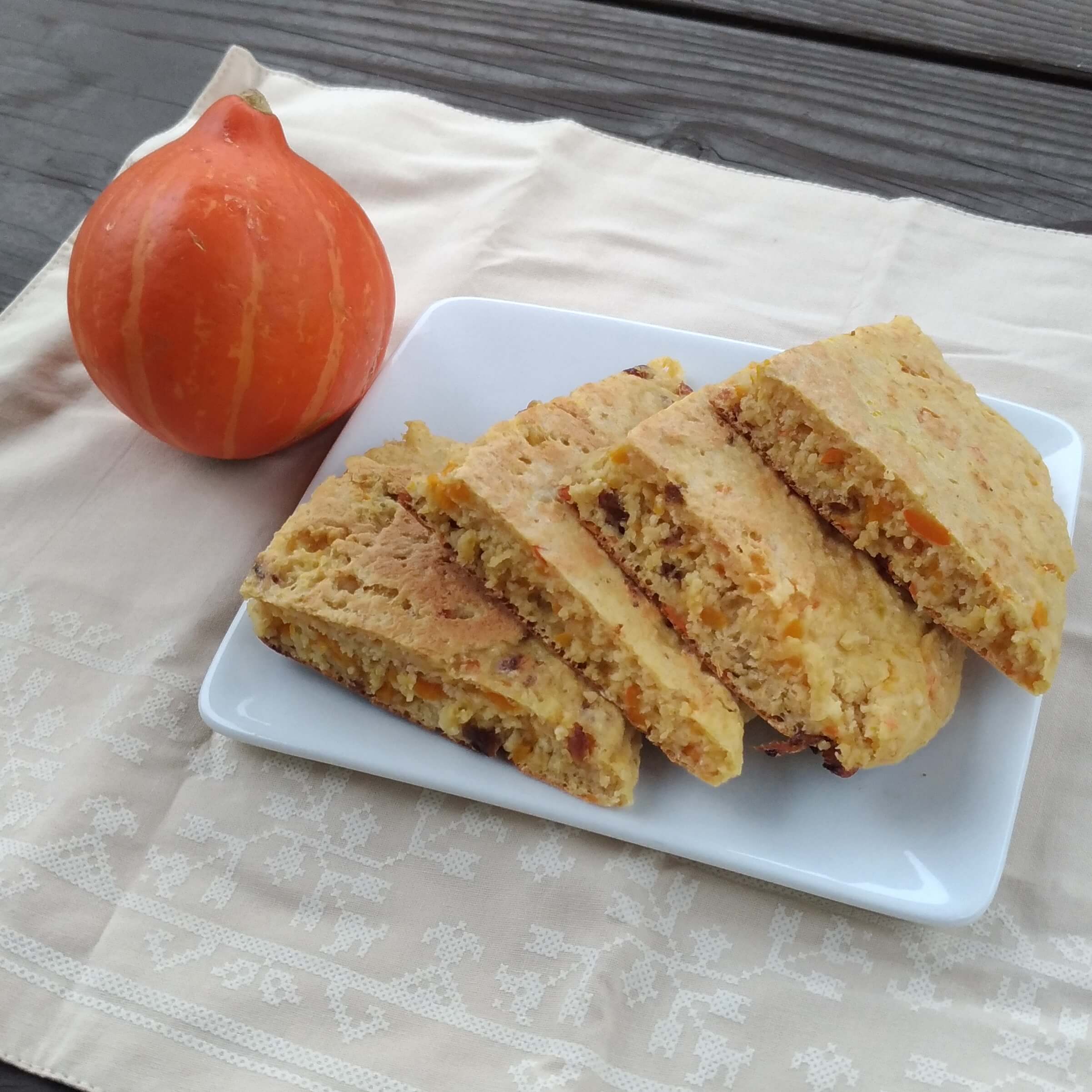 《離乳食後期》オートミールとかぼちゃのパンケーキ ポリラップ　レシピ