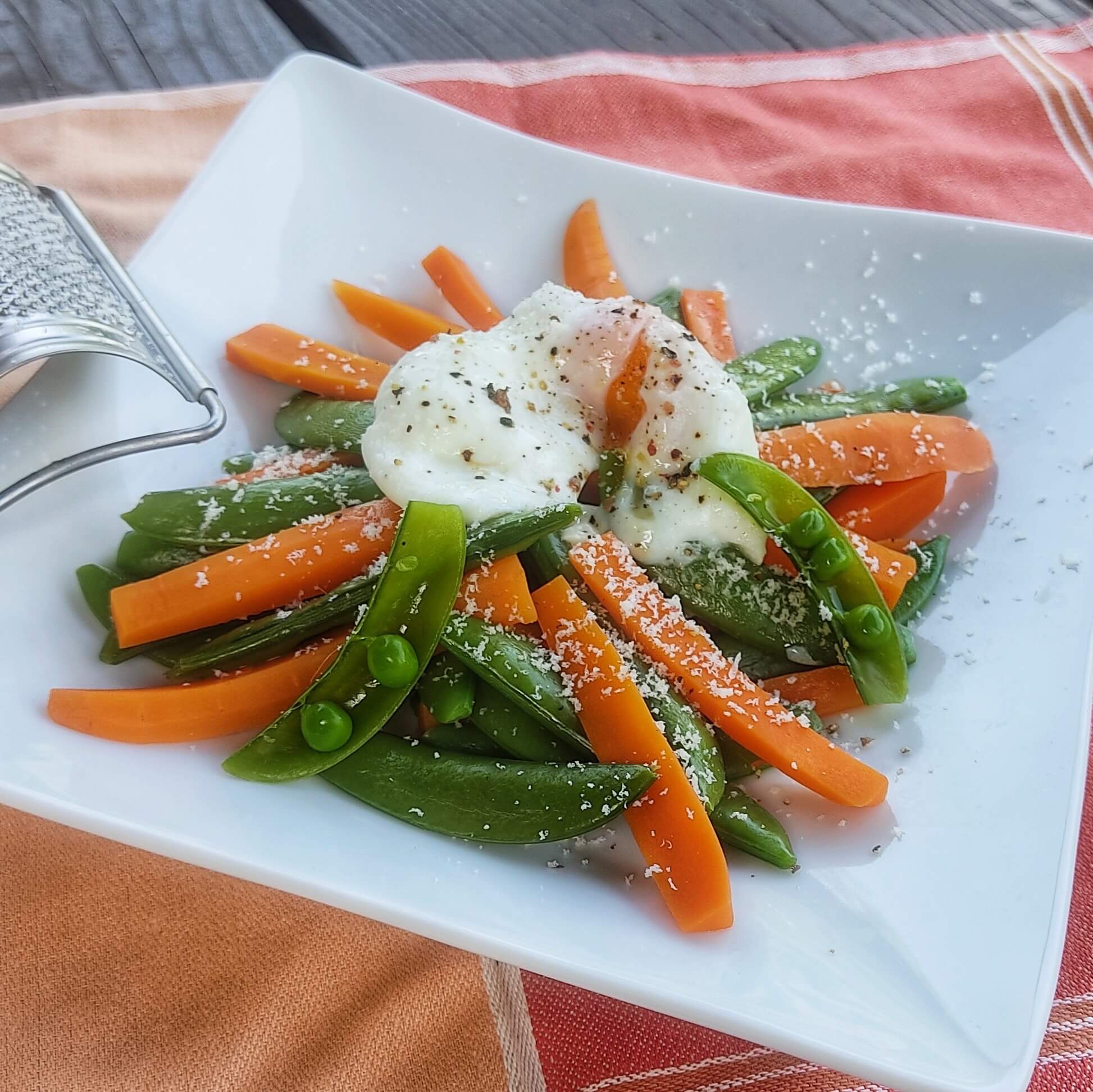 レンジで簡単！温野菜エッグサラダ ポリラップ　レシピ