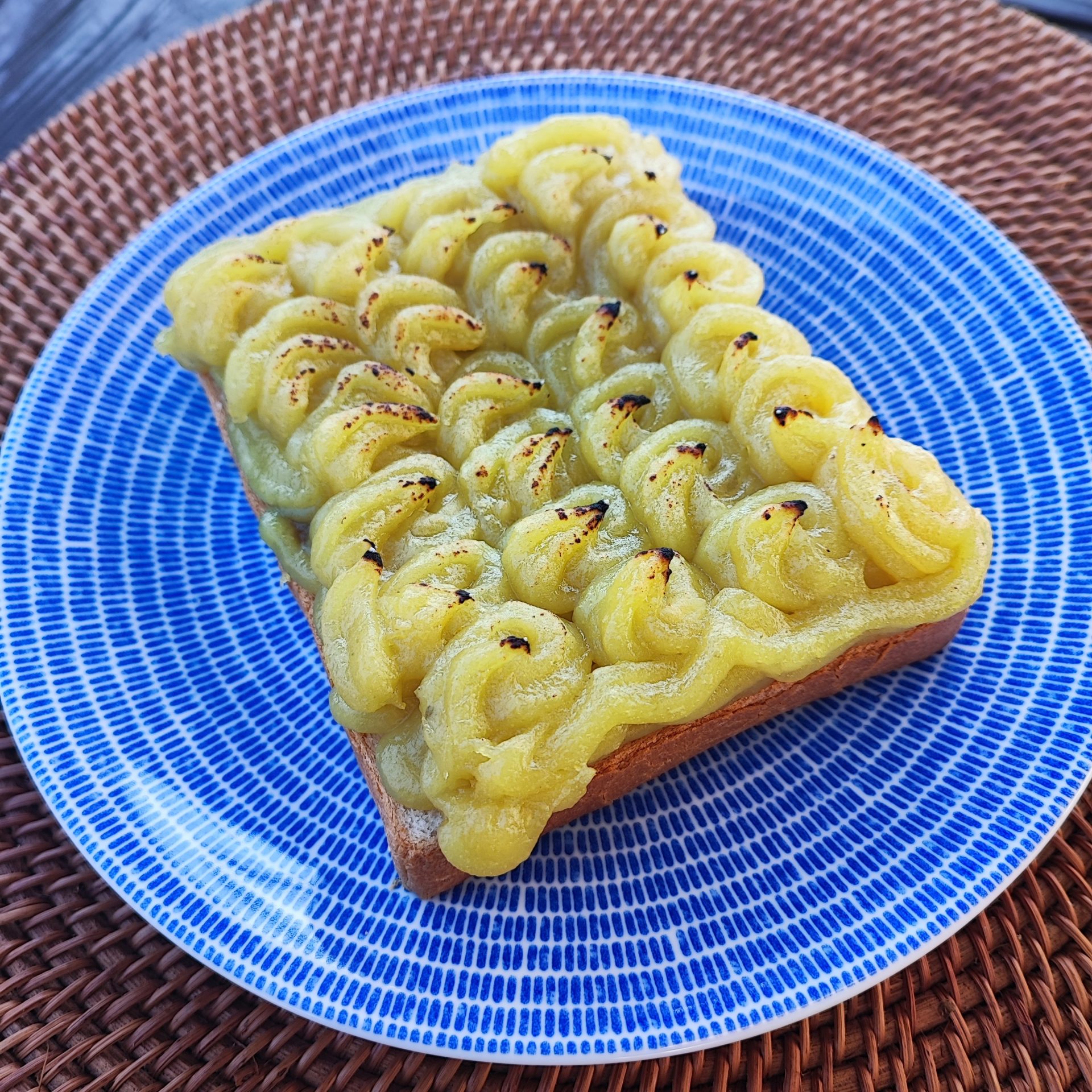 絞り出し焼き芋トースト　ポリラップ　レシピ