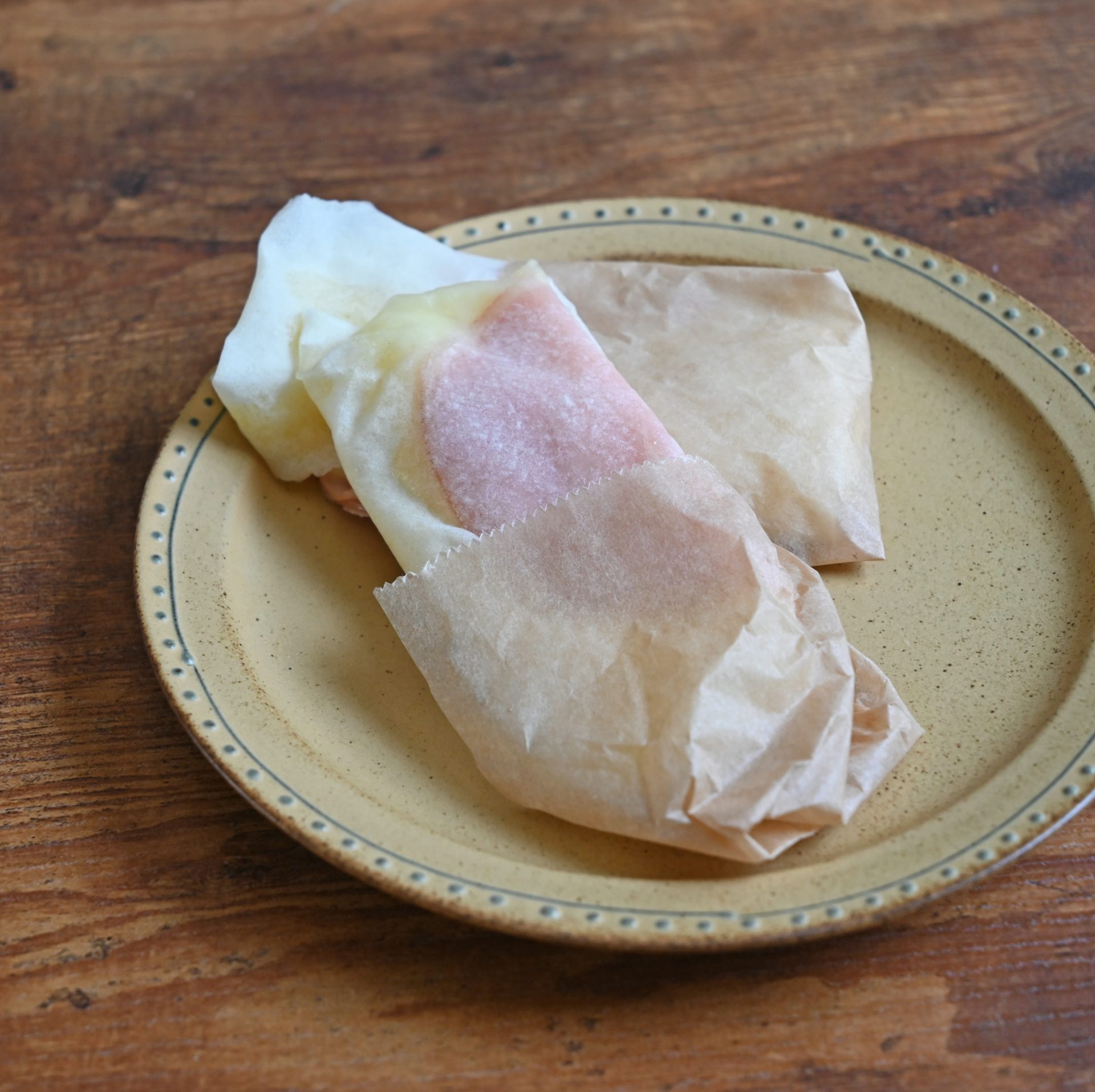 主材料３つであのハムとチーズのラップサンド　ポリラップ　レシピ